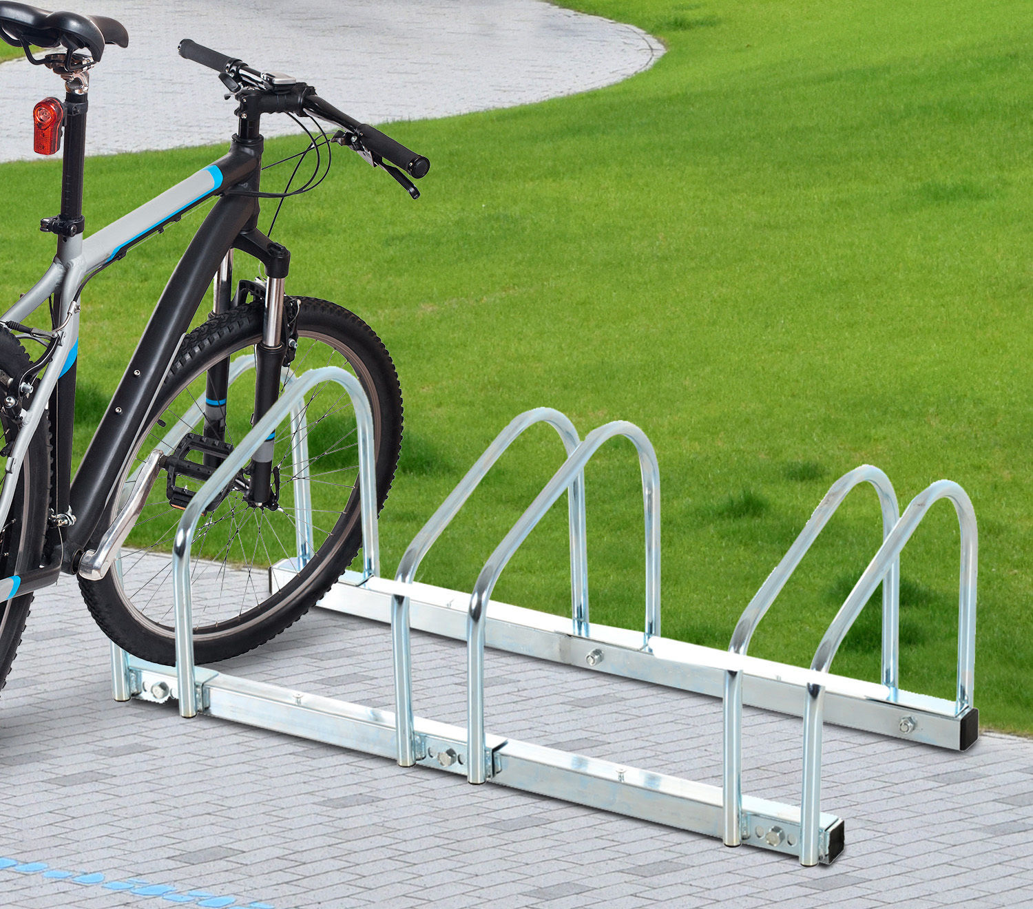 Support de cycle moderne de stationnement en acier inoxydable en forme de U monté au sol