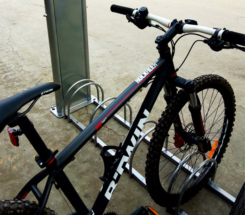 Le stockage extérieur de vélo d'abris de vélo en métal de jardin tient le hangar pour urbain